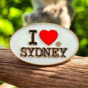 I ♡ Sydney White Travel Pin Collectible Souvenir Trip Memory Gift New